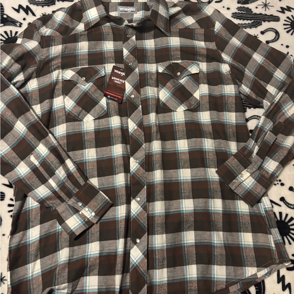 NWT Wrangler Men's Brown and Blue Plaid Button Down pearl snap Shirt